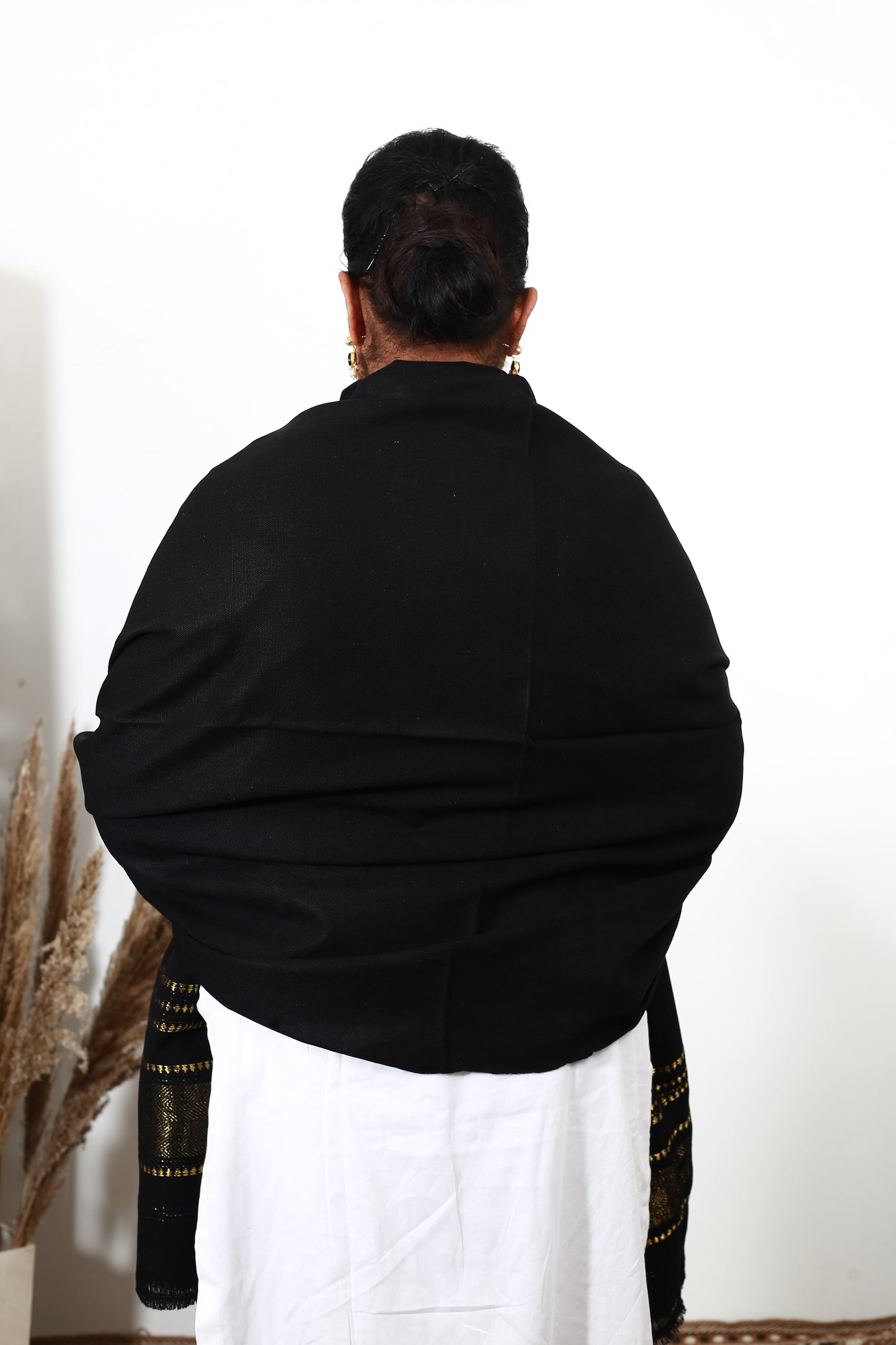 Lagdi Patta Shawl – Handcrafted Kashmiri Wool Shawl with Unique Lagdi Patta Embroidery for Women