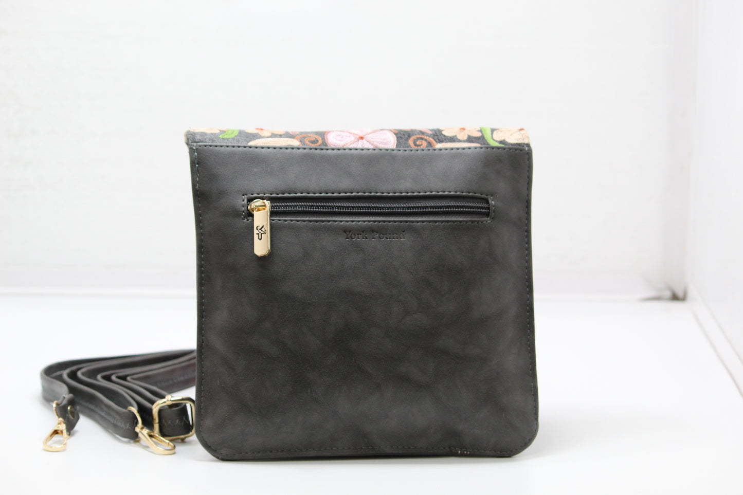 Mini Chic: Handmade Embroidered