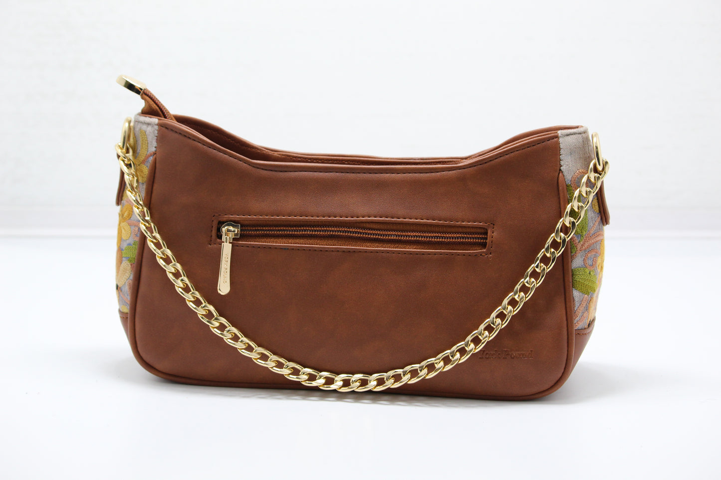 Mini Aura: Handmade Embroidered