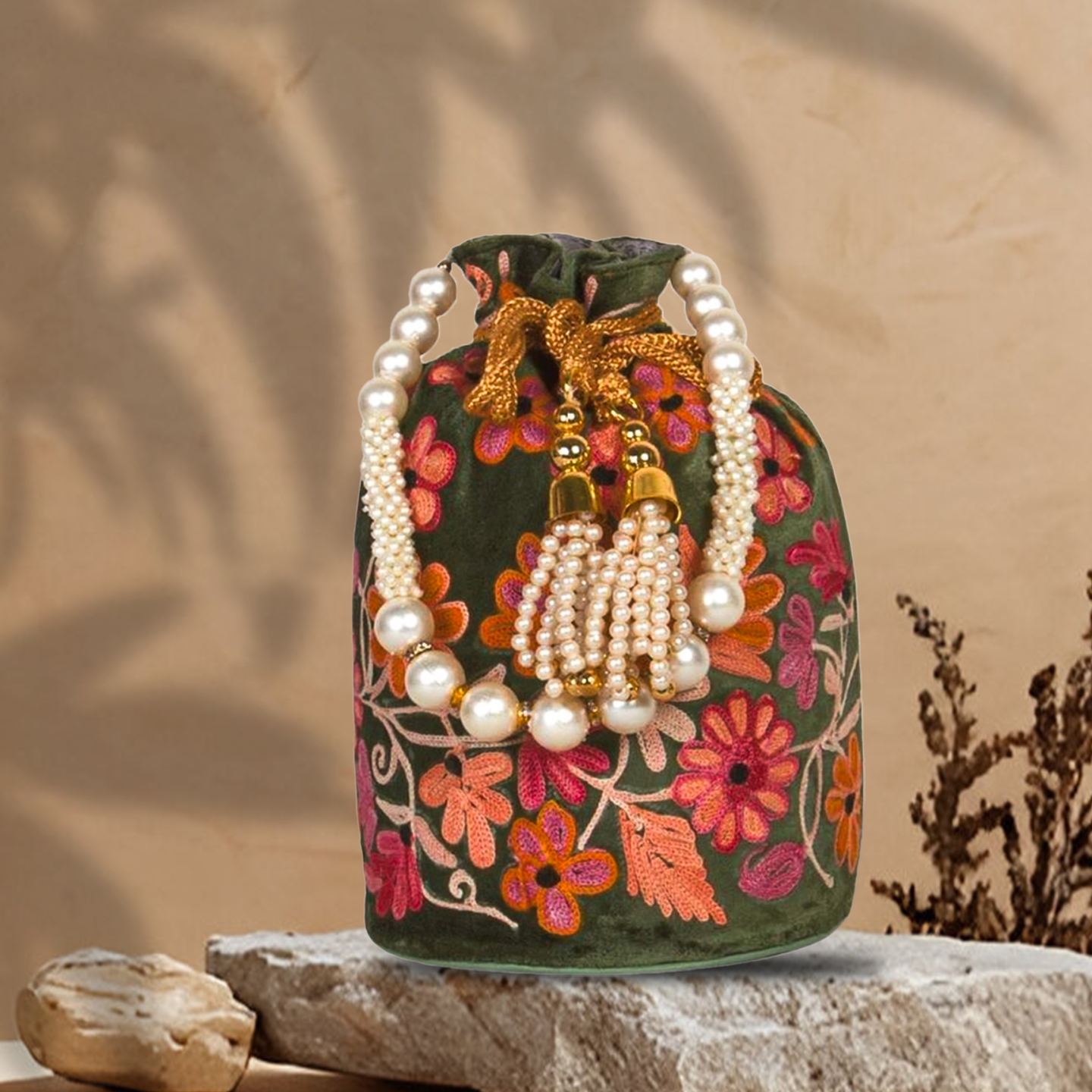 Stylishly Ethnic : Hand Embroidered Potli For Wedding & Occasion