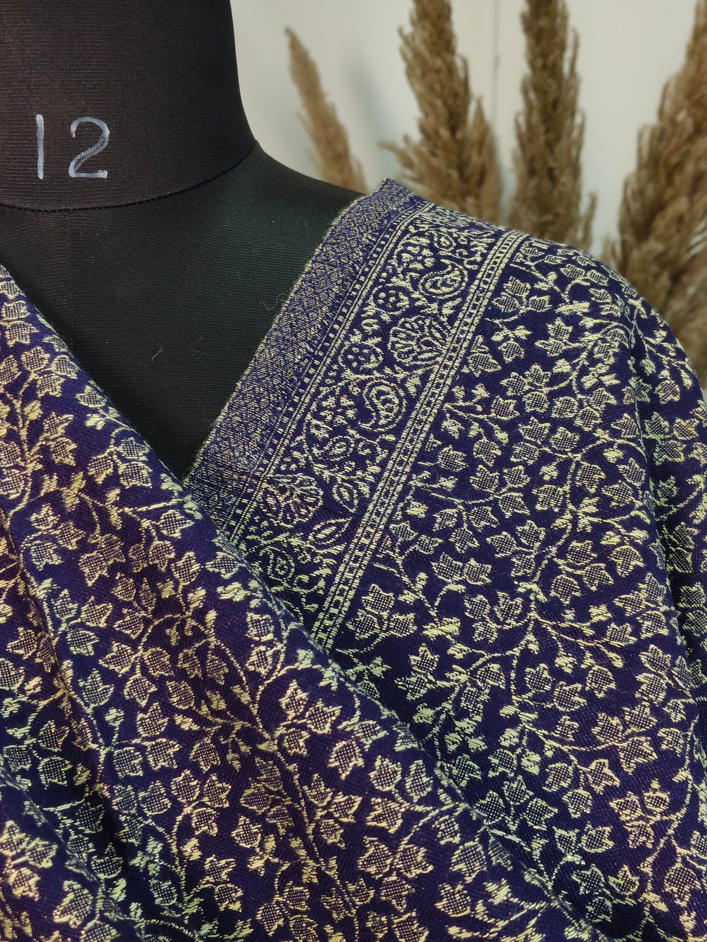 Self Zari Shawl – Elegant Kashmiri Pashmina with Fine Hand Embroidery