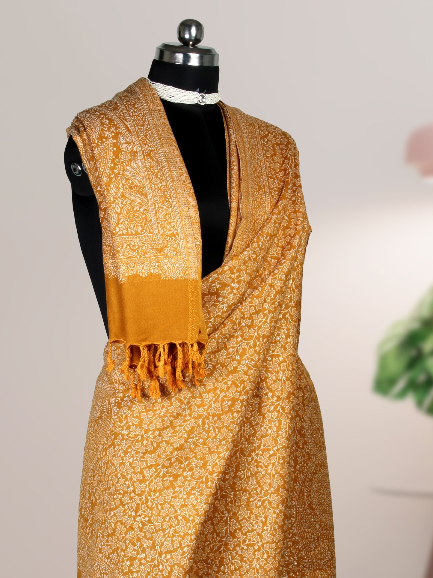 Self Zari Shawl – Hand-Embroidered Kashmiri Pashmina with Intricate Zari Work