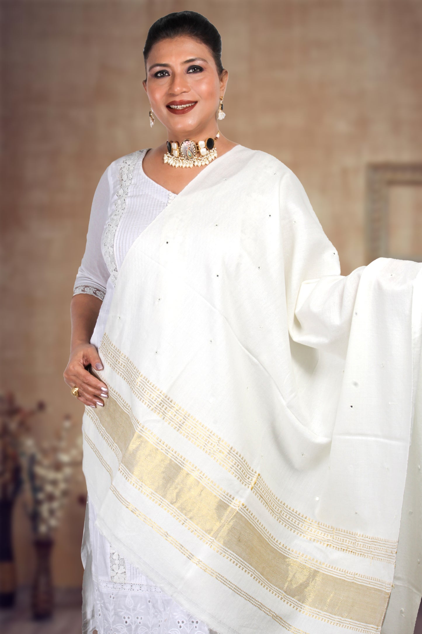 Lagdi Patta Shawl – Elegant Handcrafted Kashmiri Wool Shawl with Intricate Lagdi Patta Embroidery