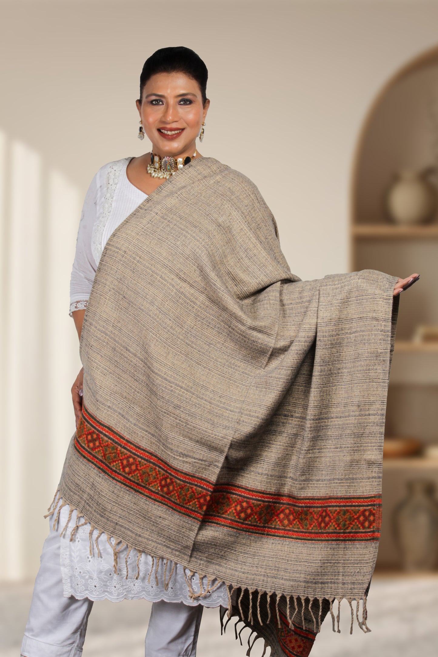 Festival-Ready Kashmiri Tibetan Wool Shawl – Vibrant Hand Embroidery and Luxurious Softness