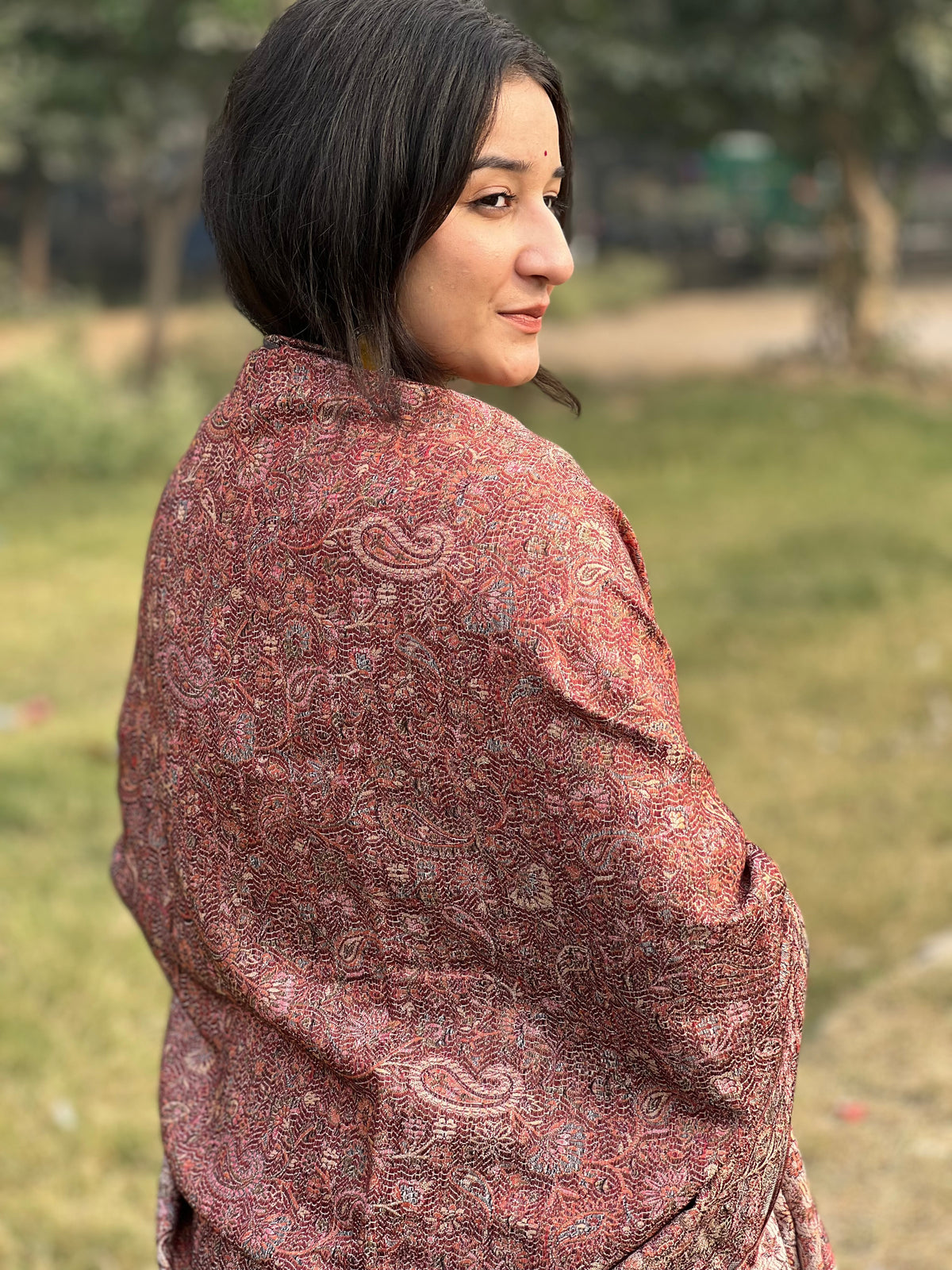 Brown Jacquard Shawl – Elegant, Timeless & Luxuriously For Women.