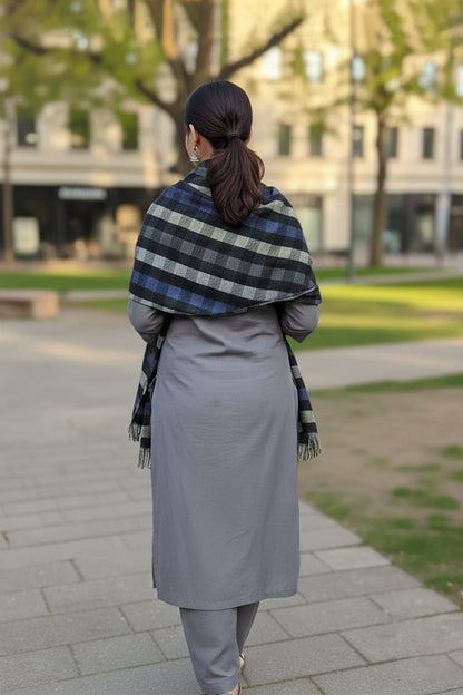 Multicolor Check Stole – Classic Pattern with an Elegant Finish