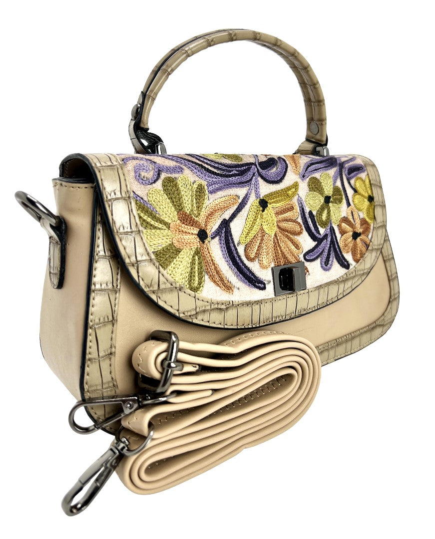 Hand Embroidery Handbag: Bohemian Flair