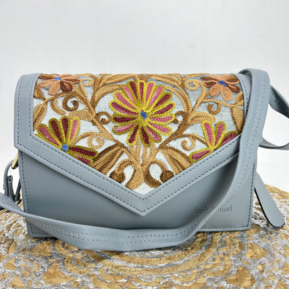 Sling Handbag Handmade Elegance: Luxurious Embroidery Detail