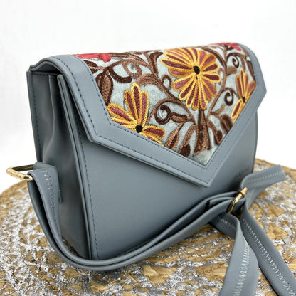 Handmade Embroidery Wonder: Fashionable Sling Handbag Delight