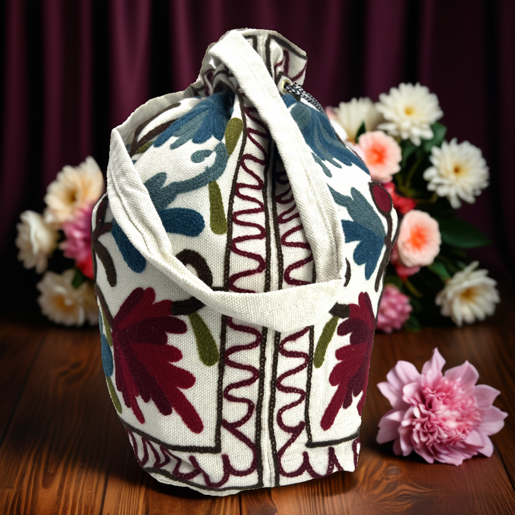 Artisan Stitch Tote: Hand Embroidery Elegance