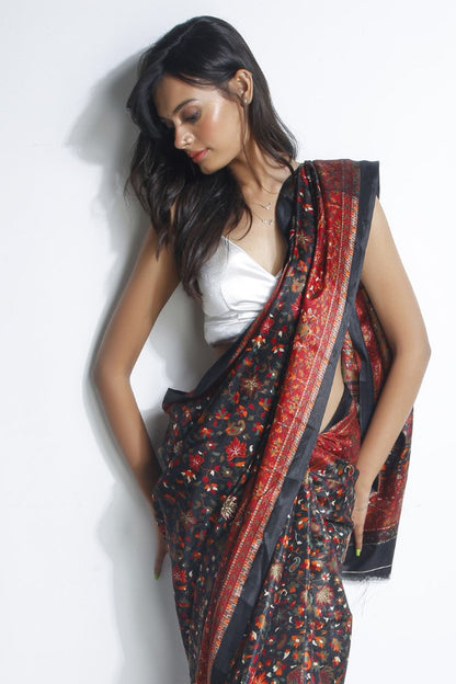 Regal Charm: Kashmiri Blended Silk Saree with Intricate Weaves