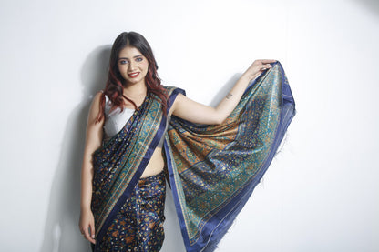 Royal Kashmiri Elegance: Handcrafted Blended Silk Saree