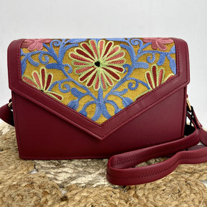 Sling Handbag Handmade Treasures: Exquisite Embroidery Art