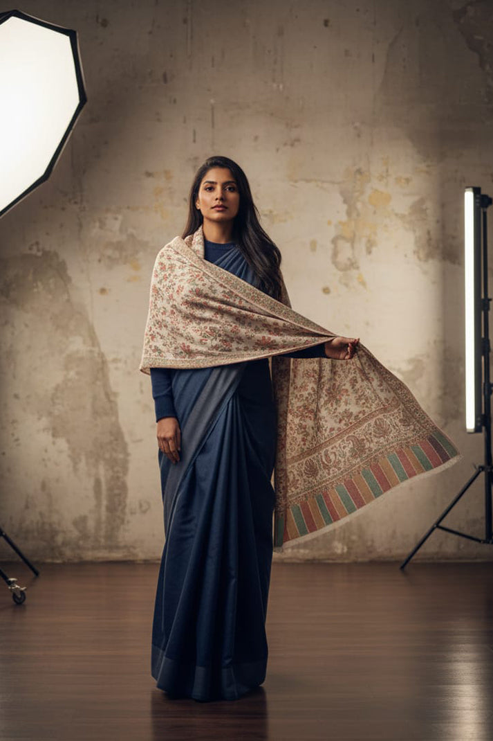 Luxury White Kani Shawl – Traditional Handloom