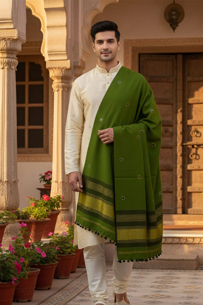 Lagdi Patta Shawl – Handcrafted Shawl with Intricate and Elegant Lagdi Patta Embroidery