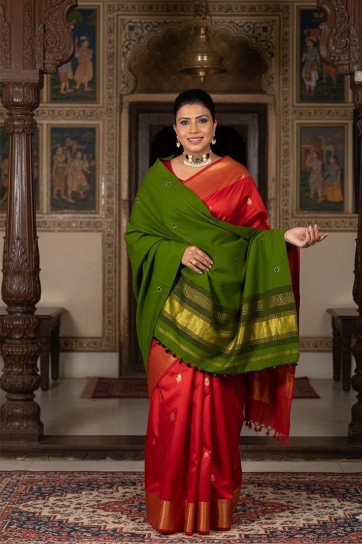 Lagdi Patta Shawl – Handcrafted Shawl with Intricate and Elegant Lagdi Patta Embroidery
