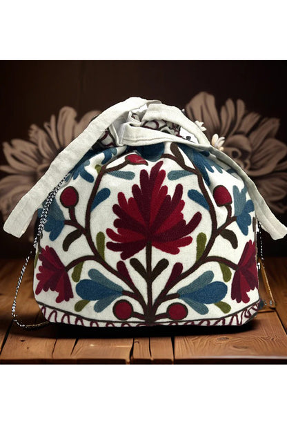 Handcrafted Tapestry Tote: Artisan Embroidery Mastery