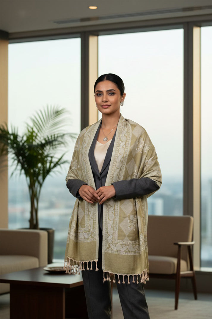 BUY 1 GET 1 FREE Combo: A Timeless Stole Combo.