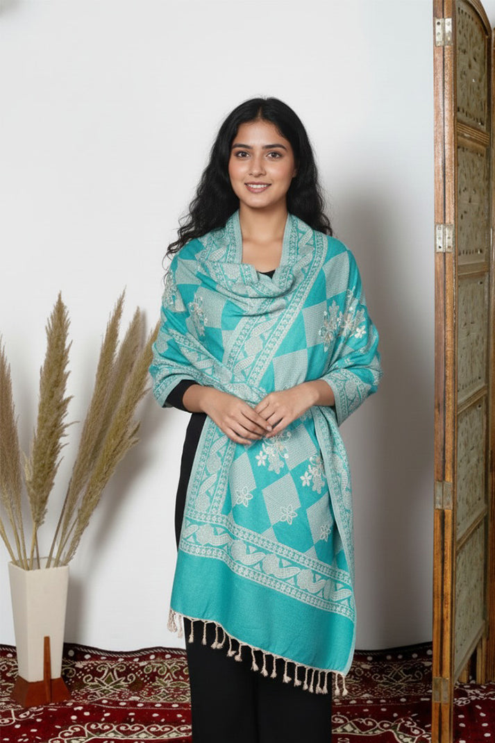 BUY 1 GET 1 FREE Combo: A Timeless Stole Combo.