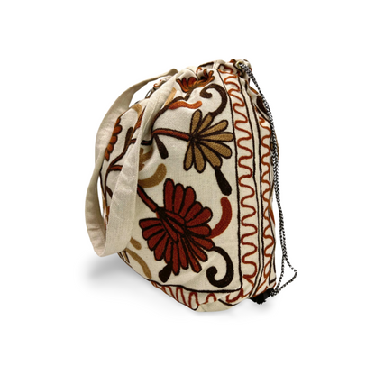 Eco-Friendly Embroidery Tote Hand Bag: Sustainable Fashion Statement White Brown Handbag