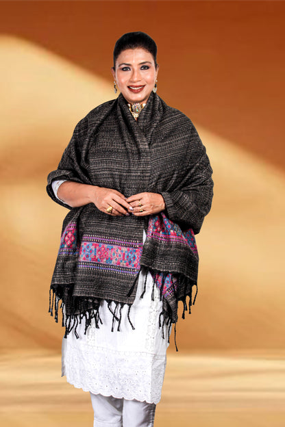 Tibetan Shawl – Authentic Kashmiri Wool with Intricate Handwork