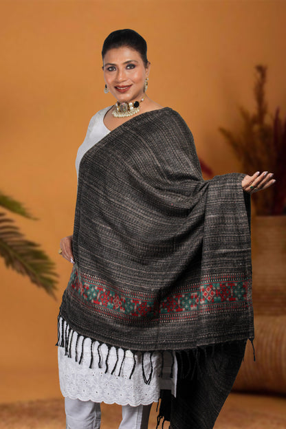 Tibetan Shawl: Handcrafted Kashmiri Embroidery with Traditional Art