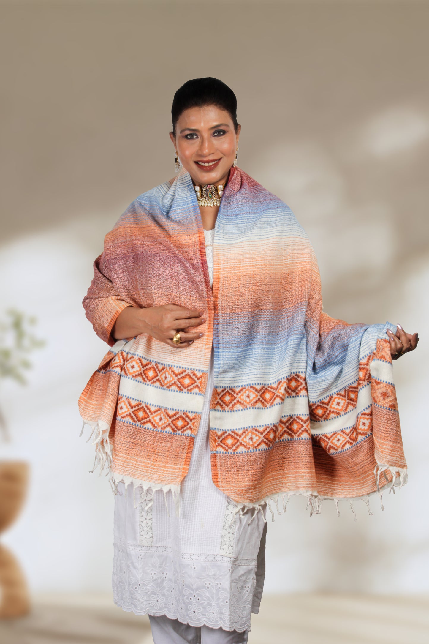 Tibetan Shawl: Heritage Hand-Embroidered Kashmiri Beauty