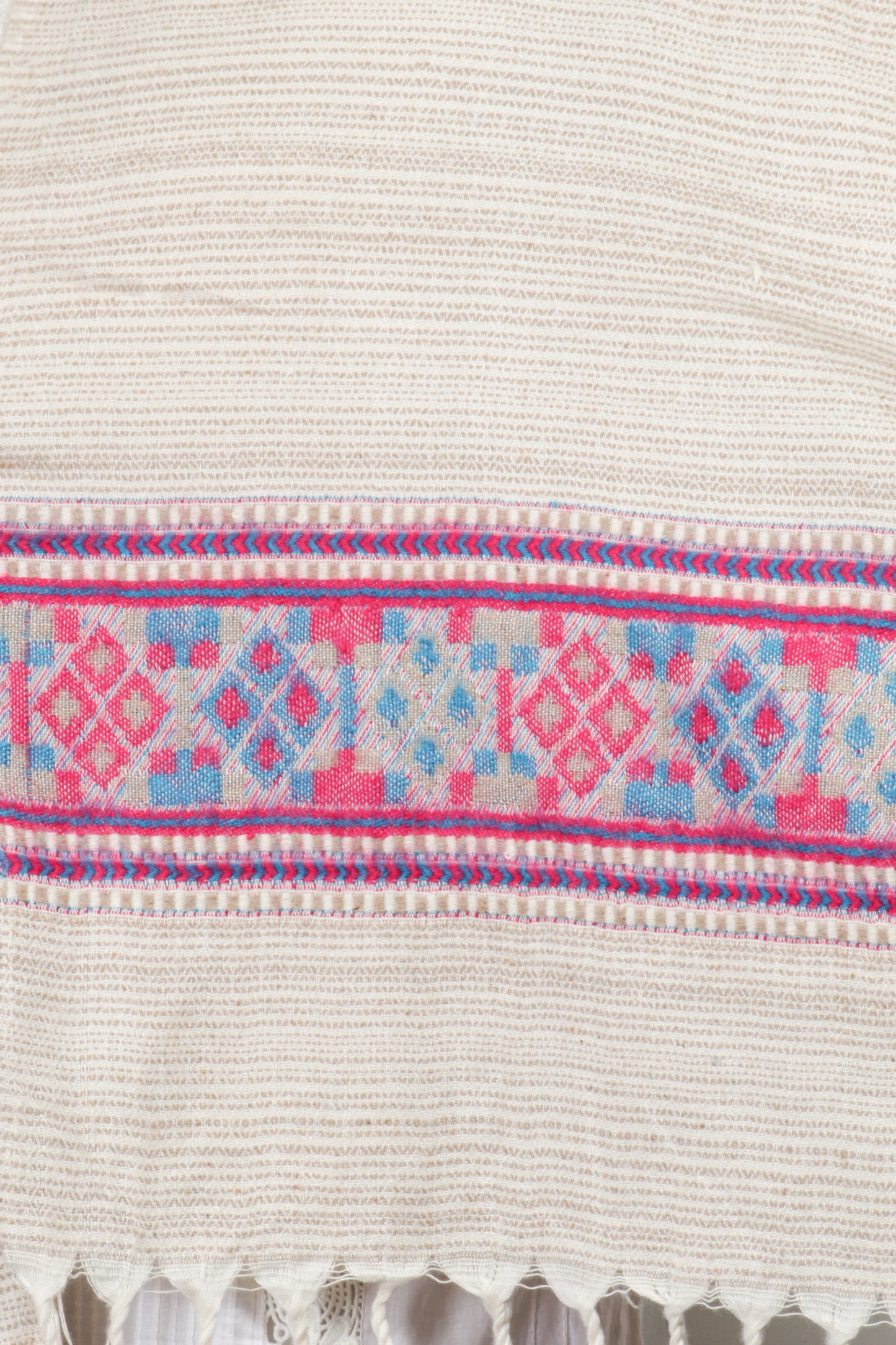 Tibetan Shawl: Authentic Kashmiri Hand-Embroidered Piece