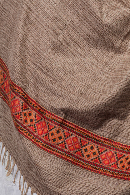 Tibetan Shawl: Artisanal Hand-Embroidered Kashmiri Beauty