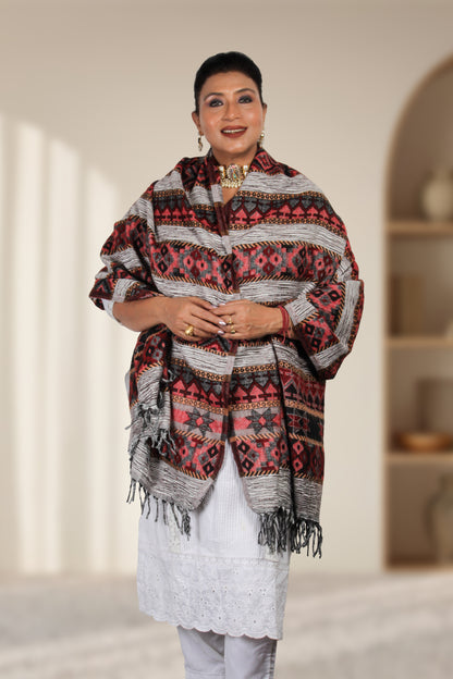 Tibetan Shawl: Graceful Kashmiri Hand-Embroidered Design