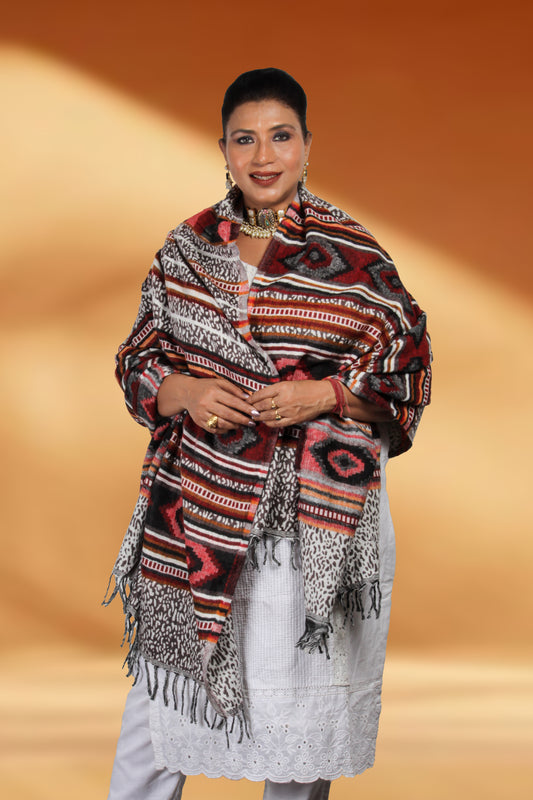 Tibetan Shawl: Kashmir’s Finest Hand-Embroidered Silk Shawl