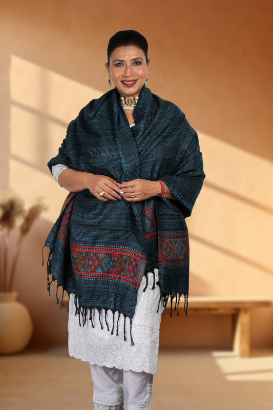 Tibetan Shawl – Handcrafted with Love, Rich Hand-Embroidered Artwork Reflecting Tibetan Culture