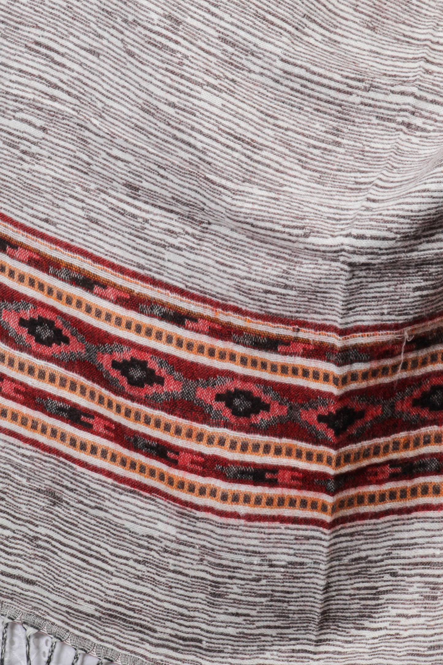 Tibetan Shawl – Luxurious Hand-Embroidered Shawl, Soft Woolen Fabric with Rich Tibetan Heritage