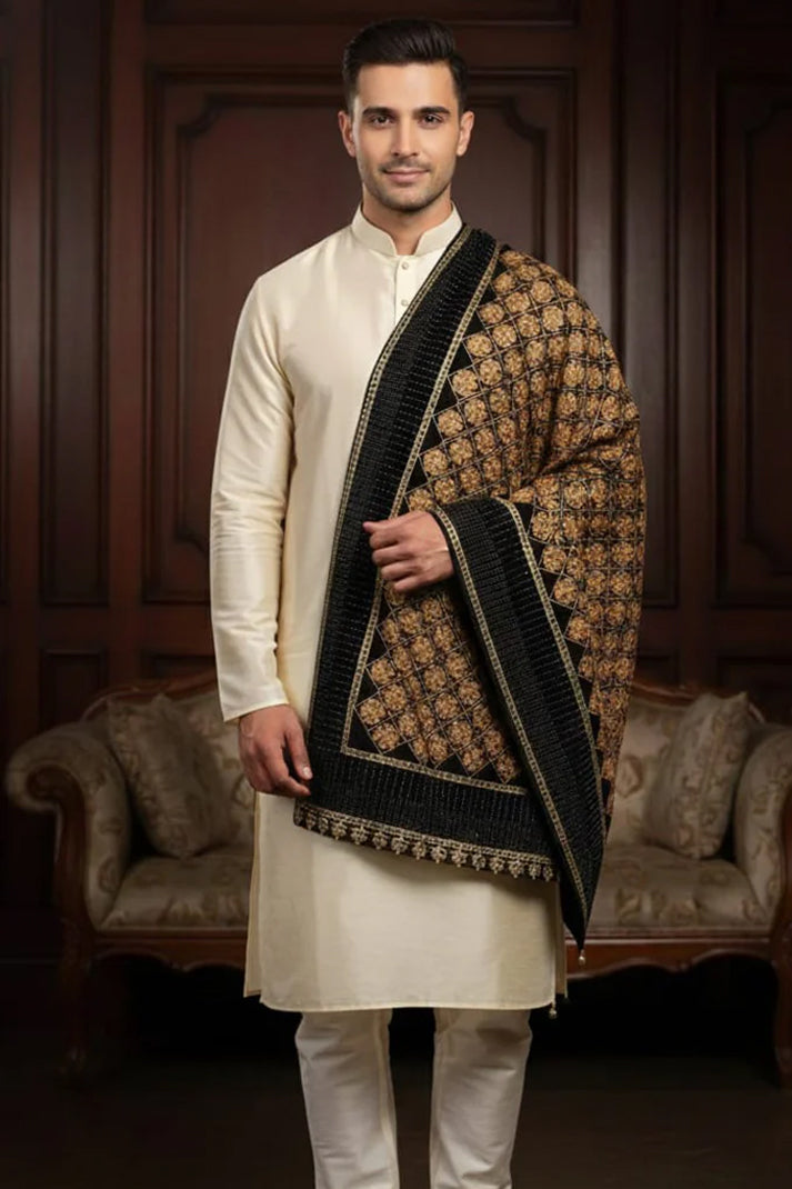 Black Wedding Velvet Stole – Handcrafted Silk Thread Embroidery with Swarovski Accents