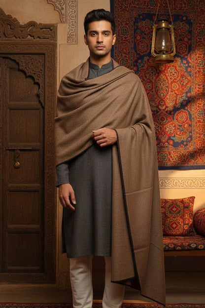 Brown Men’s Loyi Shawl – Classic Warm Winter Wrap