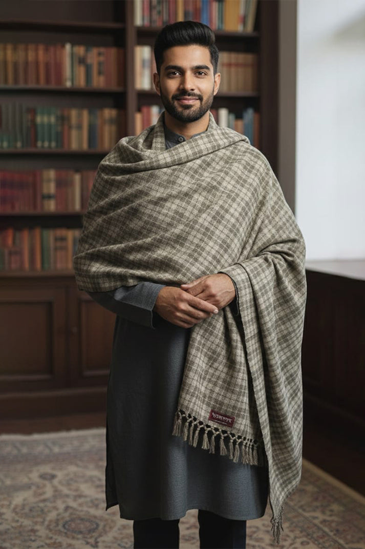 Greyish Men’s Loyi Shawl(2.5mtrs) – Classic Winter Elegance
