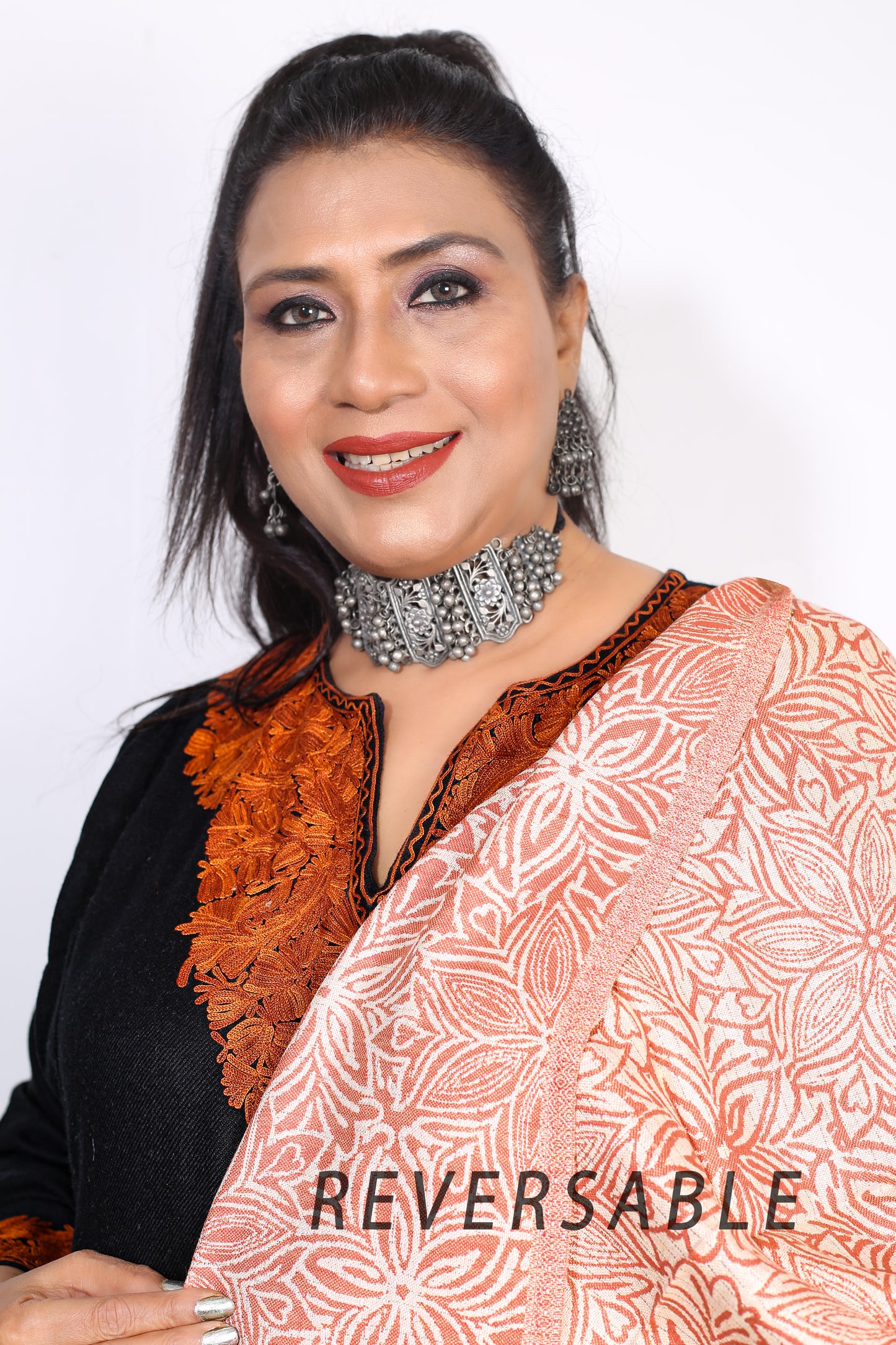 Timeless Luxury Kashmiri Zari Stole Embroidered Pashmina