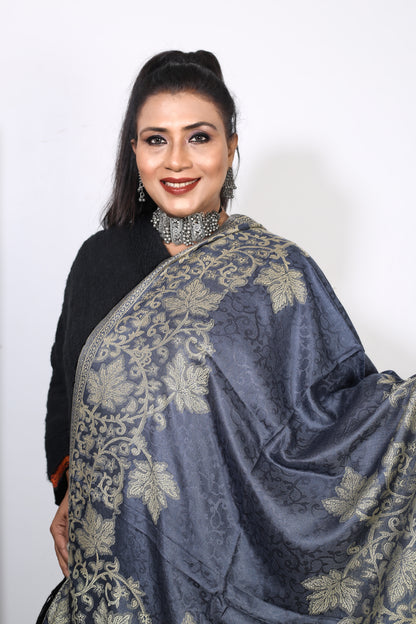 Golden Radiance: Elegant Self Zari Shawl – Weaving Mystery Collection