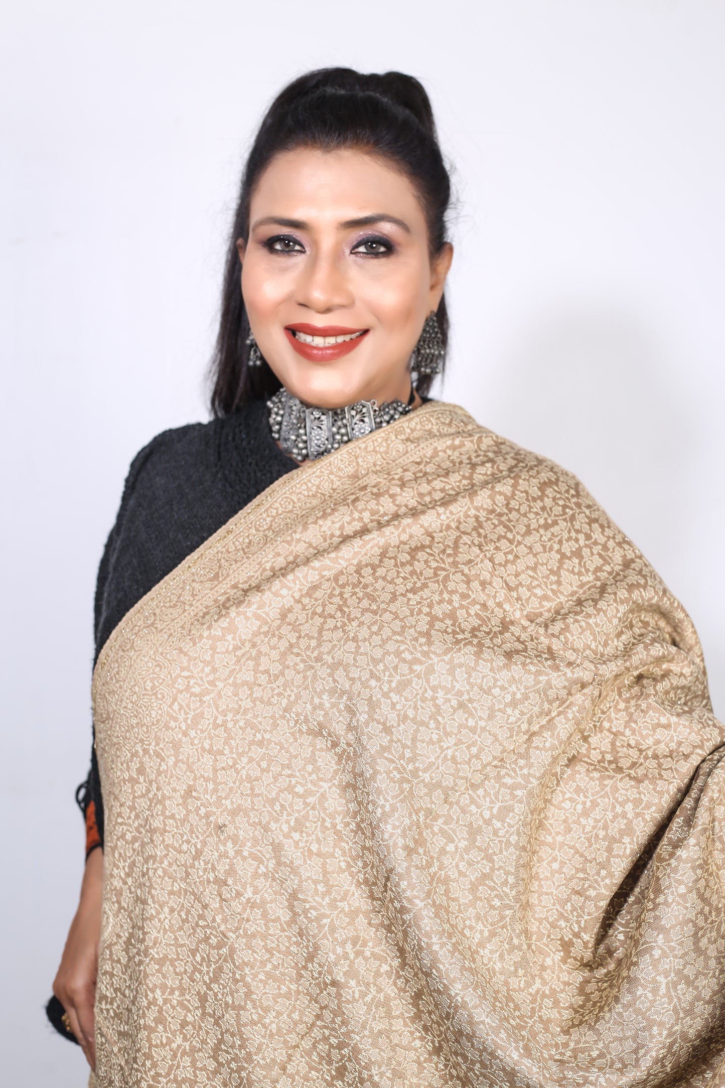 Self Zari Shawl – Soft Pashmina with Beautiful Self Zari & Hand Embroidered Details