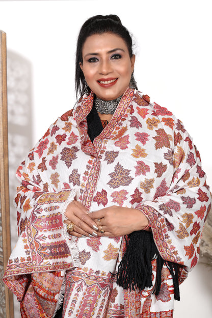 Kashmir’s Hand-Woven Chinar Heritage Shawl