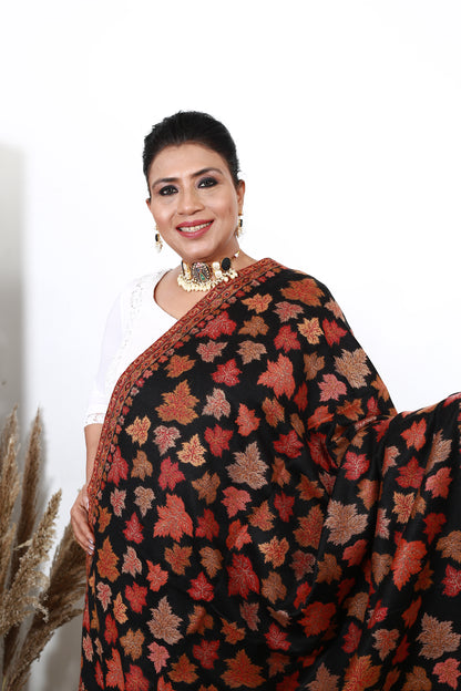 Chinar Patta Shawl – Handwoven Elegance from Kashmir, Embroidered with Timeless Craftsmanship