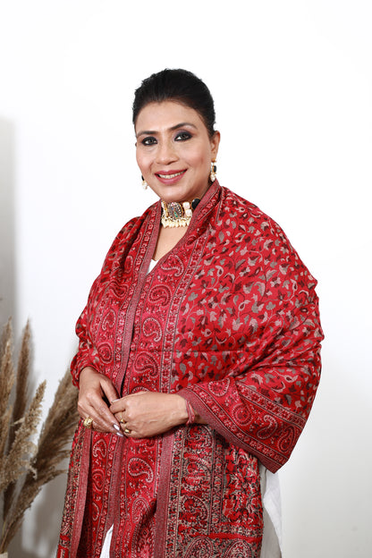 Handmade Red Kashmiri Chinar Shawl – Exquisite Wool Wrap with Traditional Artistry – Soft, Warm & Stylish – Heritage Fashion & Perfect Gift for Women