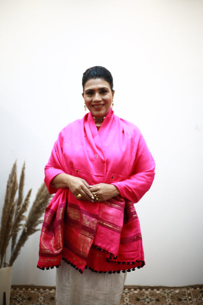 Lagdi Patta Shawl – Luxurious Kashmiri Wool Wrap with Traditional Hand Embroidery