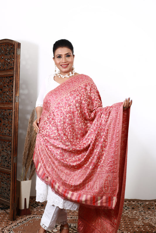 Kani Shawl: Luxurious Handcrafted Shawl with Detailed Hand-Embroidered Kani Work – A True Heritage Treasure