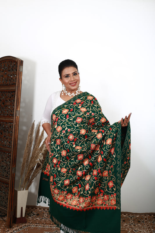 Aari Shawl - Elegant Handmade Kashmiri Shawl Featuring Fine Aari Embroidery Masterpieces
