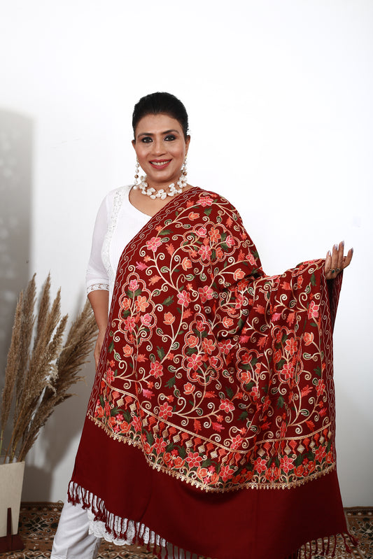 Handmade Aari Embroidery Shawl – Premium Kashmiri Wool Wrap – Soft, Warm & Luxurious – Intricate Floral Art – Timeless Ethnic Elegance