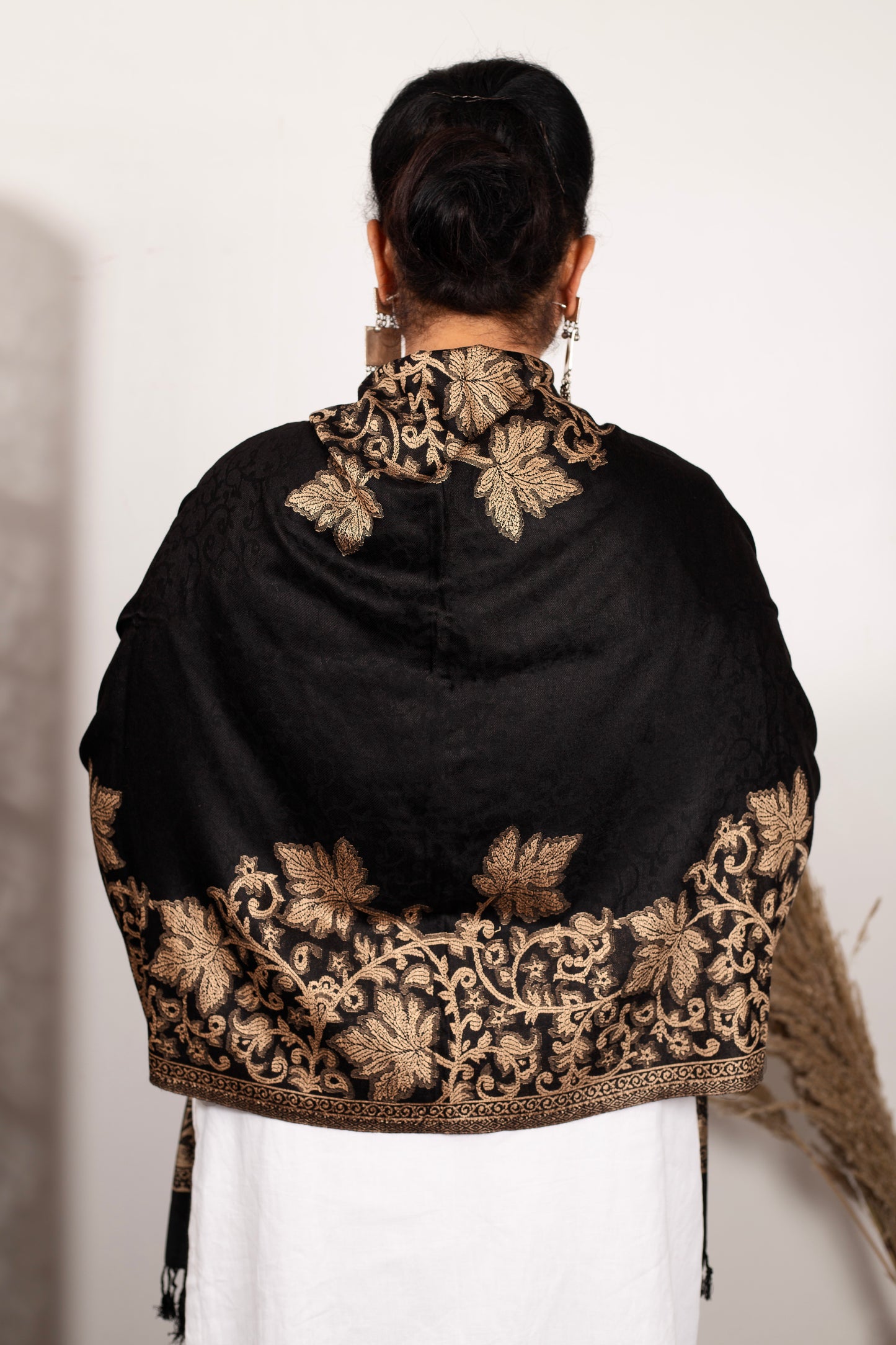 Elegant Eska Stole – Handcrafted Silk Shawl with Intricate Gold Zari Embroidery