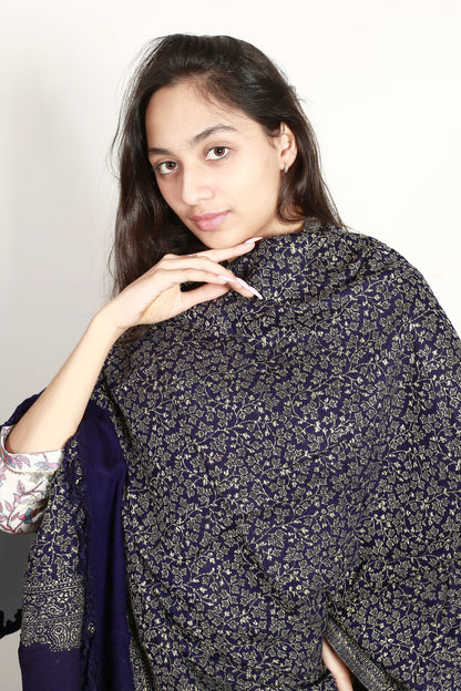 Self Zari Shawl – Elegant Kashmiri Pashmina with Fine Hand Embroidery