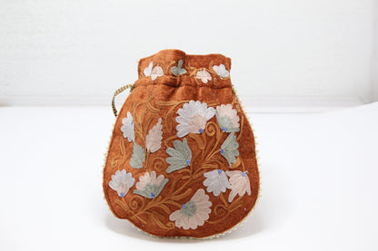 Potli Nest: Handmade Embroidered Potli