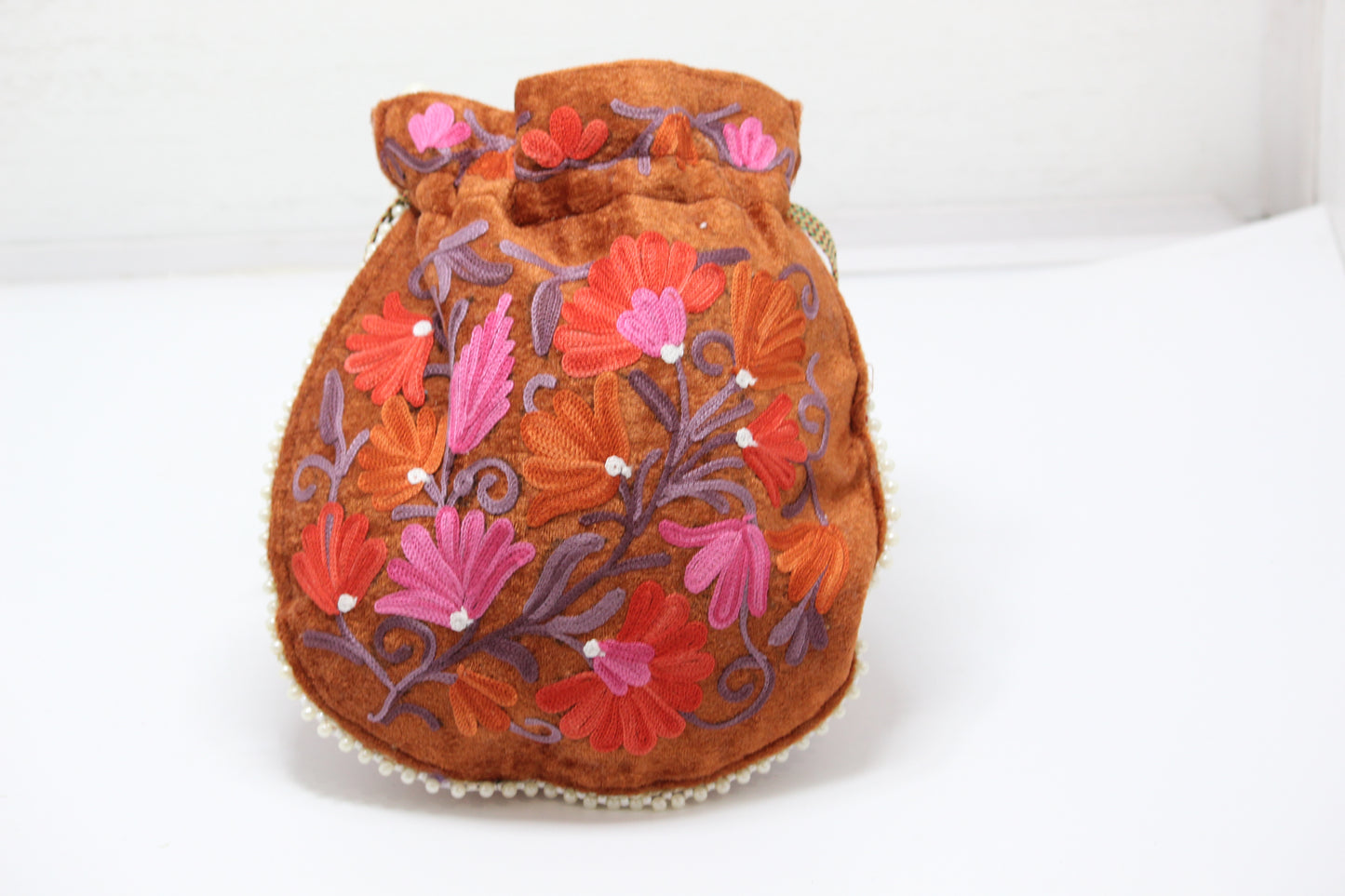 Potli Heirlooms: Handmade Embroidered Potli